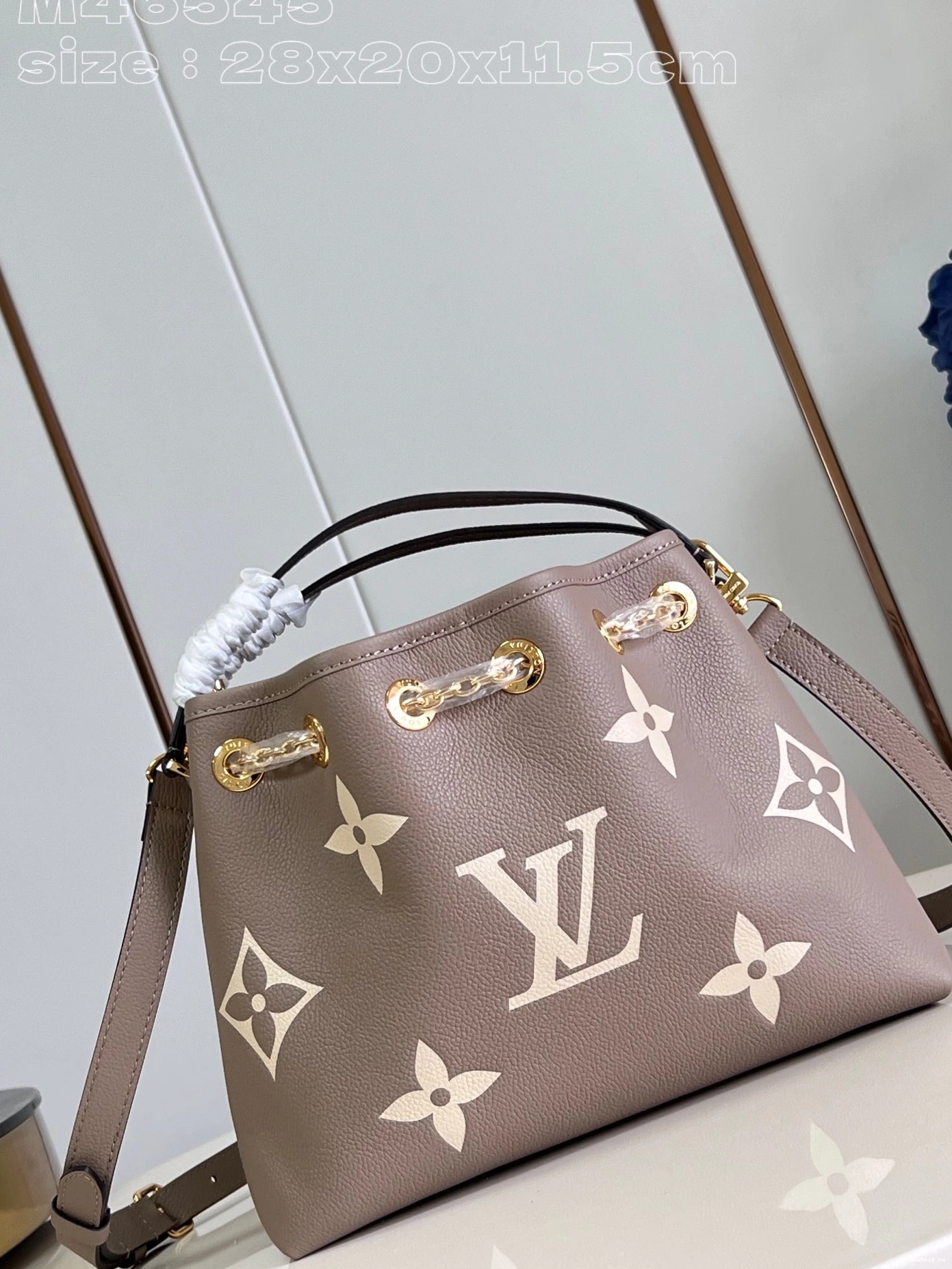 WIS Bundle-28*20*11.5CM Summer VUITTON LOUIS 0318